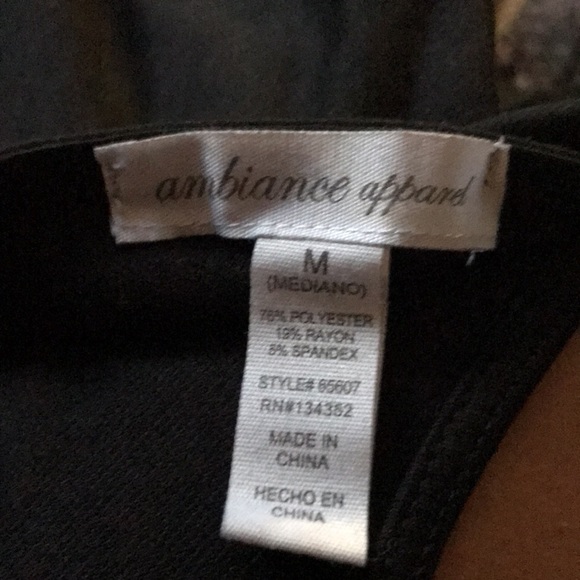 Semi formal dress - Picture 3 of 3